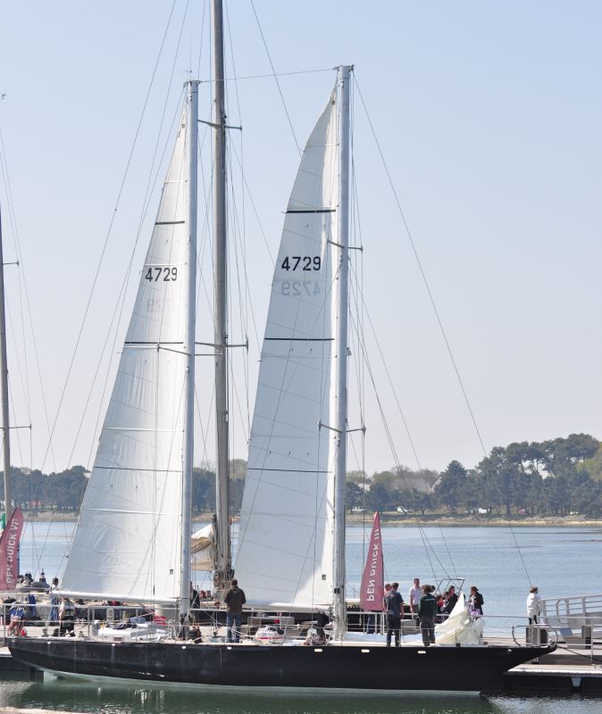 Pen Duick III a la cité de la voile