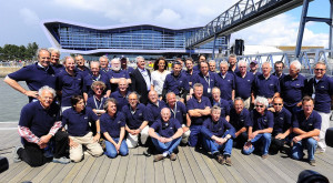 Les équipiers d'Eric lors de l'inauguration de la Cité de la Voile Eric Tabarly