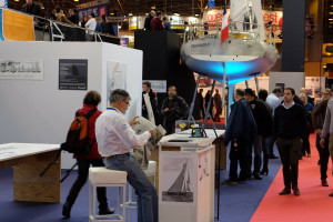 Michel Peron à l'accueil côté exposition - Nautic 2016